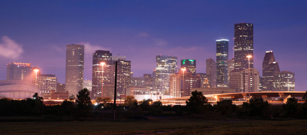 night-panoramic-composition-downtown-city-urban-sk-2026-01-05-00-40-18-utc (1)_tVZkv1ki7